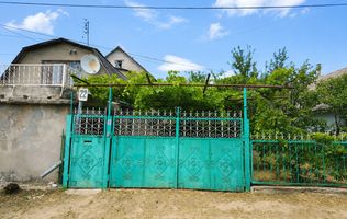Casă cu 5 camere | 90 m² | 11 ari | Lângă Castelul Mimi | Bulboaca, Anenii Noi