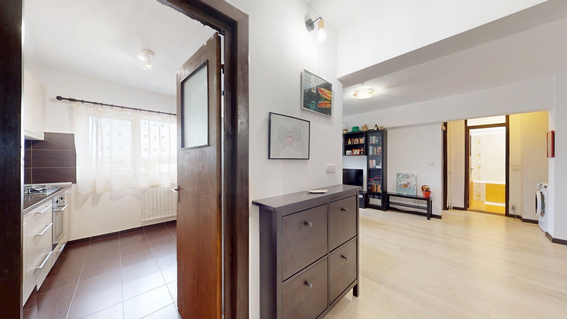 Apartament 2 camere Metrou Gorjului Piata Veteranilor - Poză 3