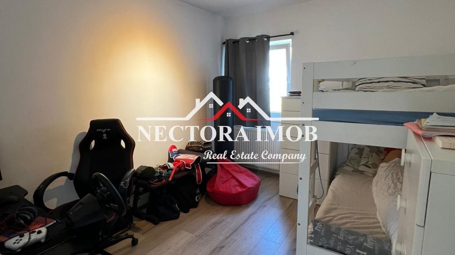 NECTORA IMOB Exclusivitate-Apartament SUPERB 3 cam cu TEREN si terasa - Poză 8