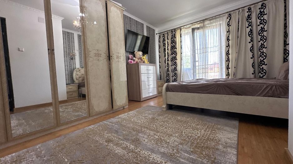 Vânzare casă S+P+E -Valea Voievozilor cu panouri solare si garaj dublu - Poză 5