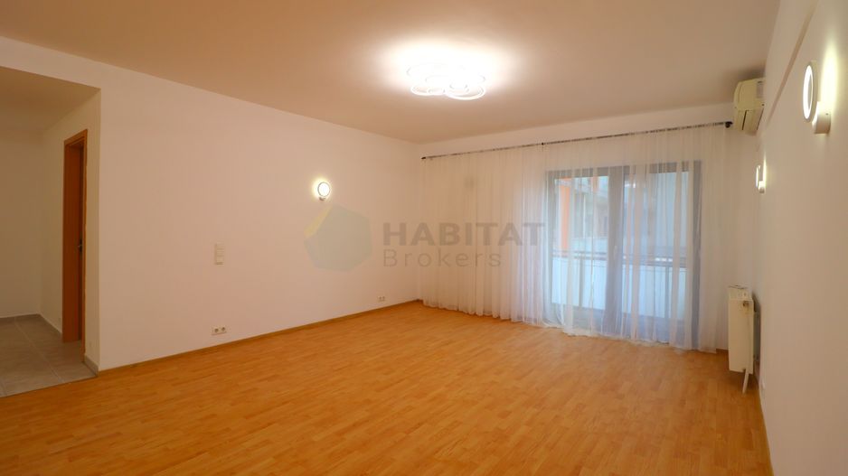 Proaspat igienizat, spatios, parcare subterană - Poză 17