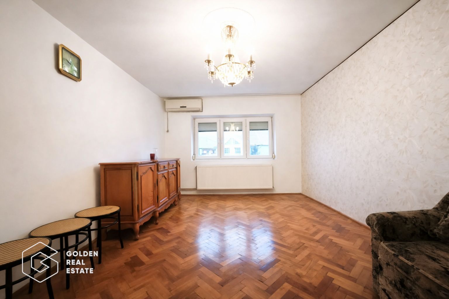Apartament economic si spatios, bloc izolat termic, Micalaca - Poză 1