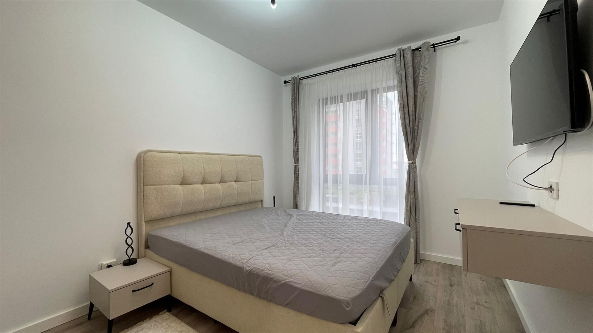APARTAMENT 3 CAMERE PRIMA URBANA LOC DE PARCARE - Poză 4