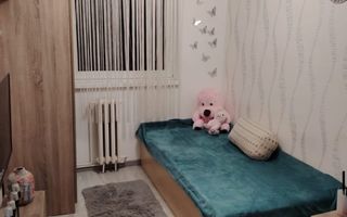 Apartament 3 camere decomandat, etaj intermediar - Poză 8