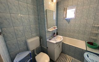 Apartament 3 camere, etaj 3 - zona Cetate - Poză 6