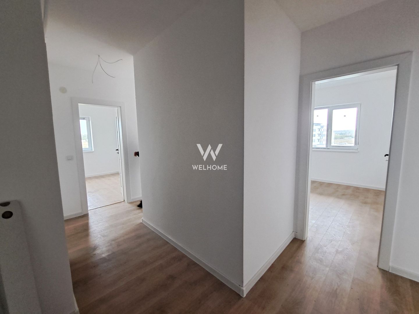 Apartament 3 camere, 2 bai, balcon mare - Sibiu - Poză 10