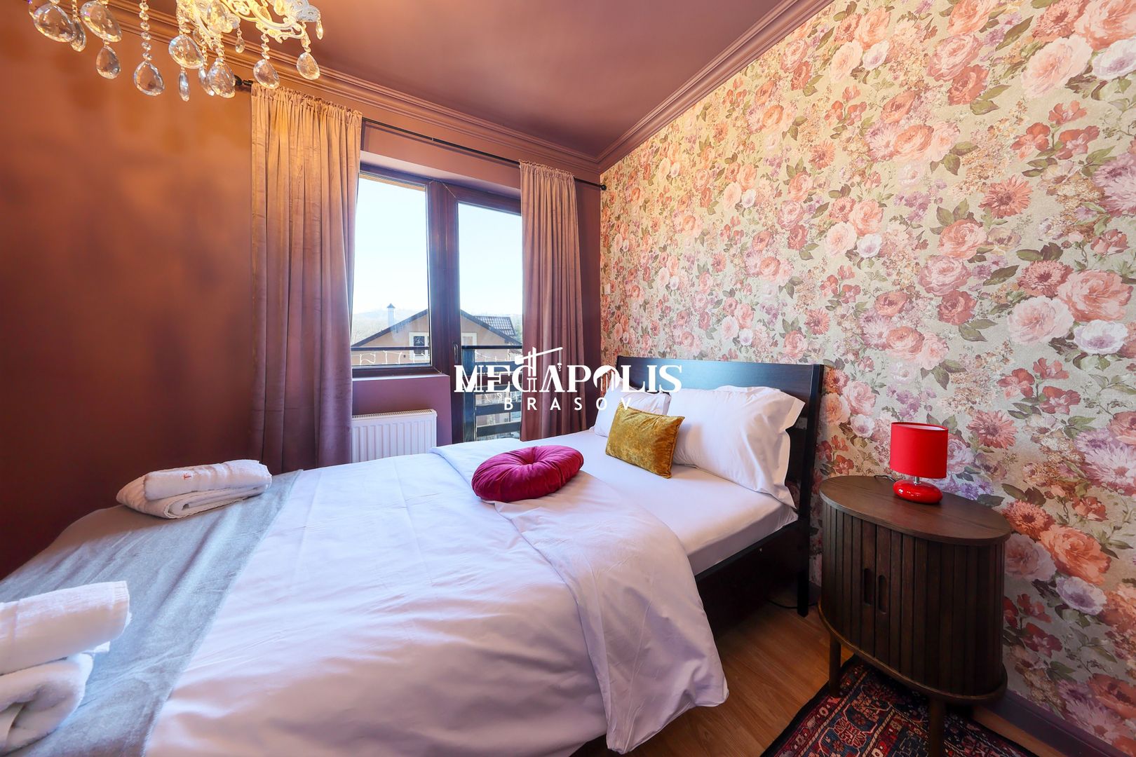 Pensiune/Vilă de vânzare în Bran | 8 camere | 180 mp - Poză 40