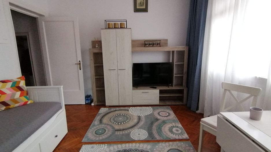 Garsoniera pe bd. Dacia - Poză 2