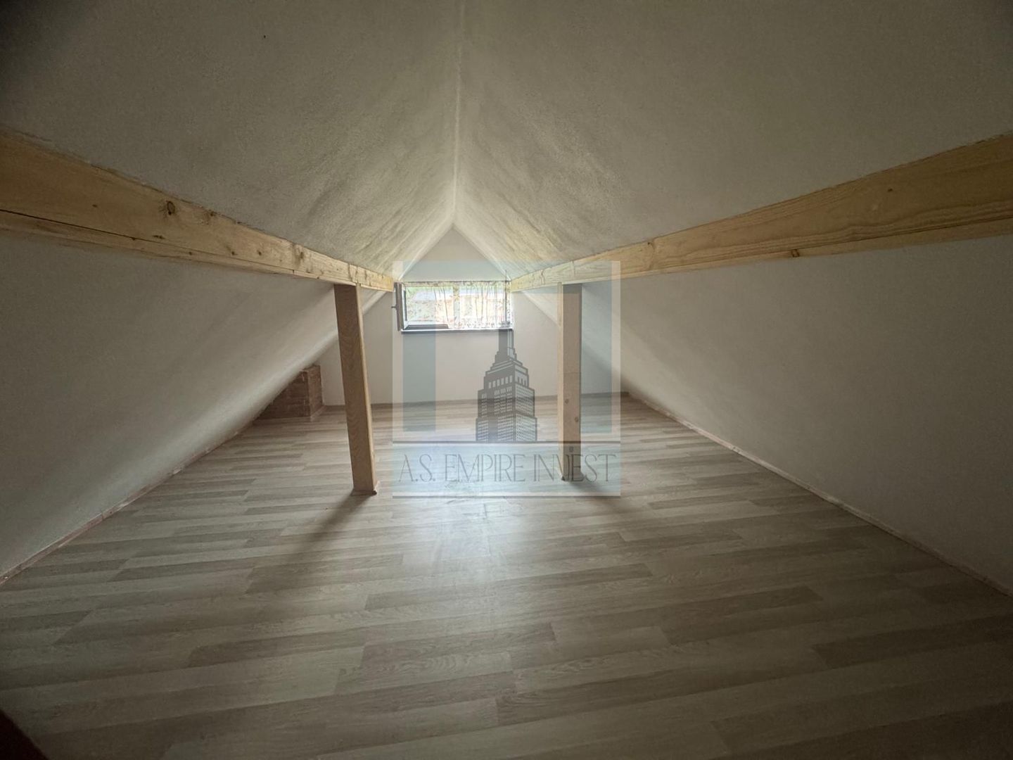 Casa de vacanta - zona Valea Bozom - Apata jud.Brasov - Poză 8