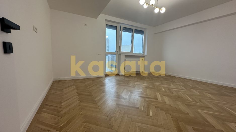 Apartament 3 Camere 🏡 | Universitate 📍| Centrală de Bloc 🔥 | Boxă - Poză 1