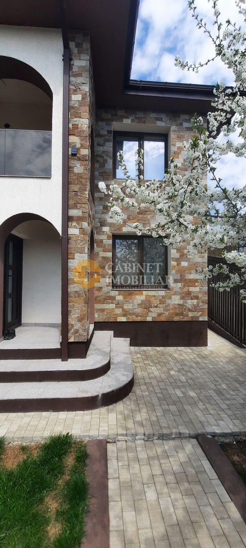 🏰 VILĂ DE EXCEPȚIE TIP CONAC - Valea Adâncă! 🏰 - Poză 3