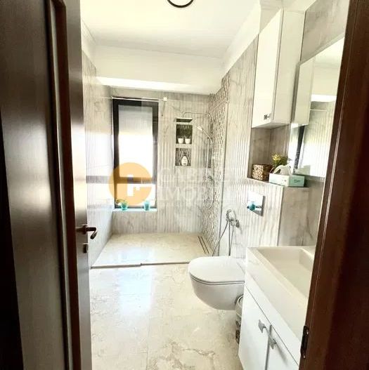 5 Camere DECOMANDAT - TIP DUPLEX - MOBILAT si UTILAT - GRAND BEETLE RESIDENCE - Poză 5