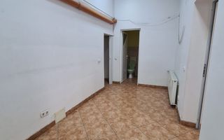 Spațiu de ÎNCHIRIAT CENTRAL - Poză 3