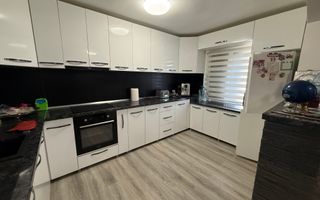 Casă de vânzare Bariera Vâlci - Poză 3