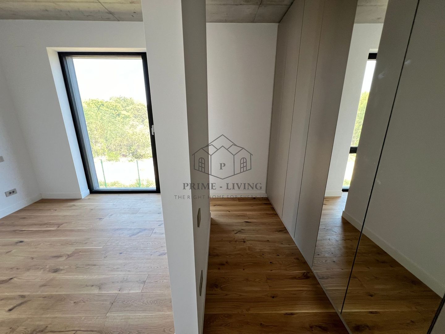 VILA CU 4 CAMERE LA INCHIRIERE IN COMPLEX REZIDENTIAL AMBER FOREST - Poză 8