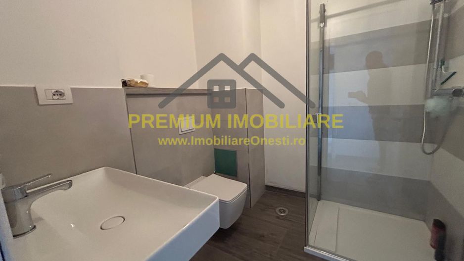 Apartament 3 camere de vanzare - Poză 4