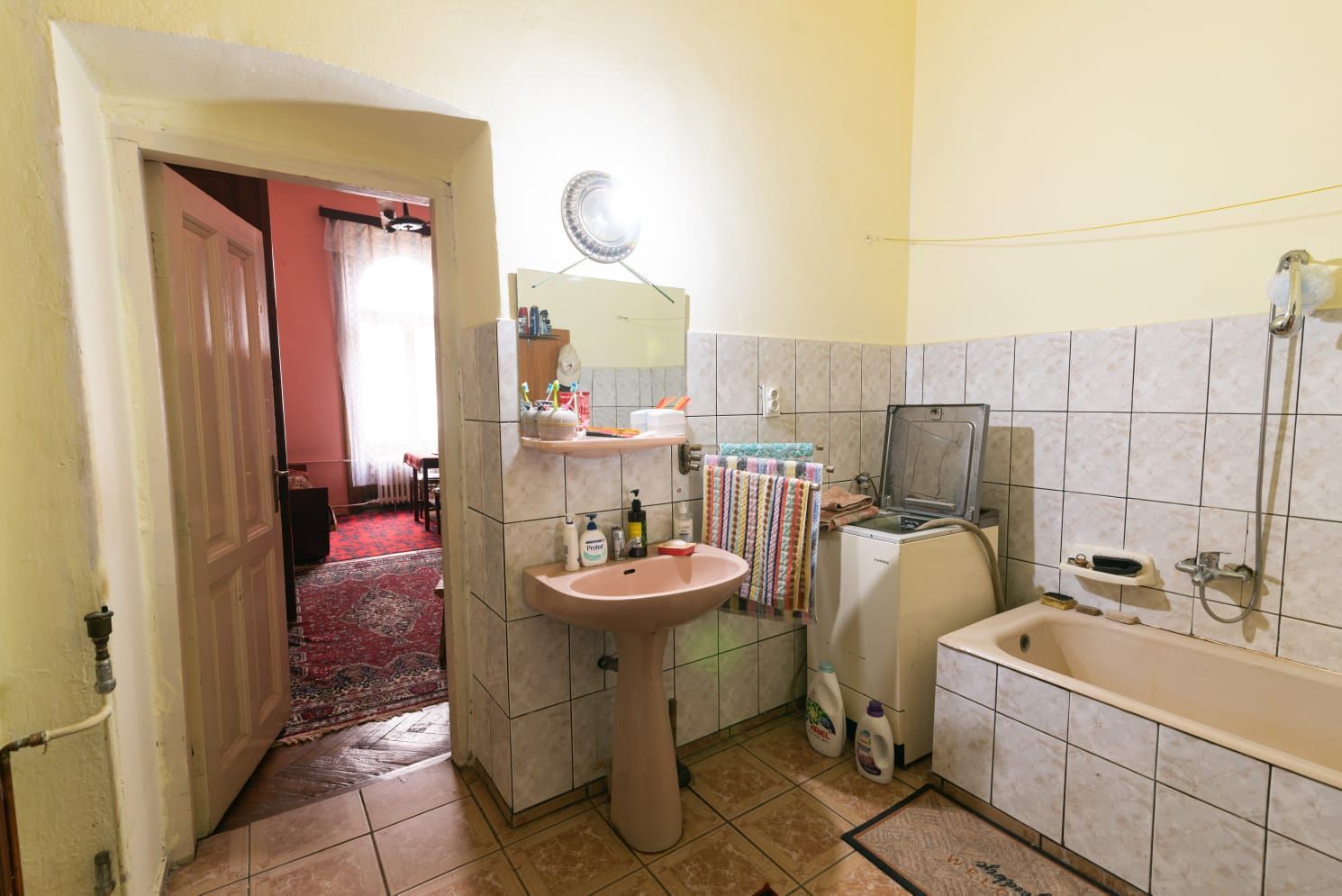 Spatios in zona centrala - Poză 13