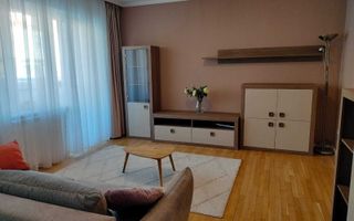 Apartament 3 camere | Etaj 1 | Balcon | Pivnita | 67 MPU | Ultracentral - Poză 1