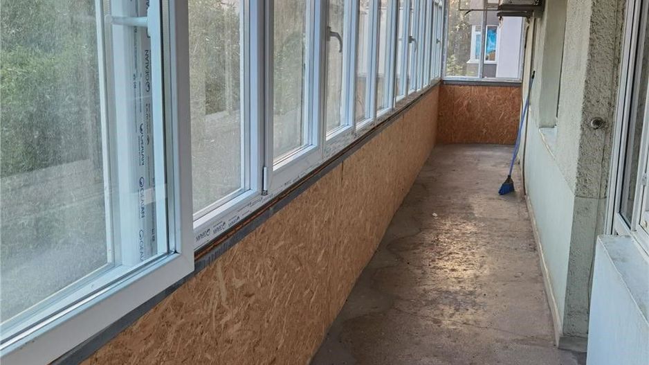 APARTAMENT 3 CAMERE LA BULEVARD | GORJULUI - Poză 3