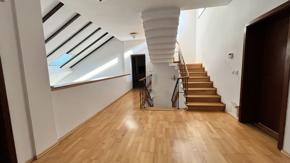 VILA 7 CAMERE, MOBILATA IN PIPERA DISPONIBILA IMEDIAT - Poză 43