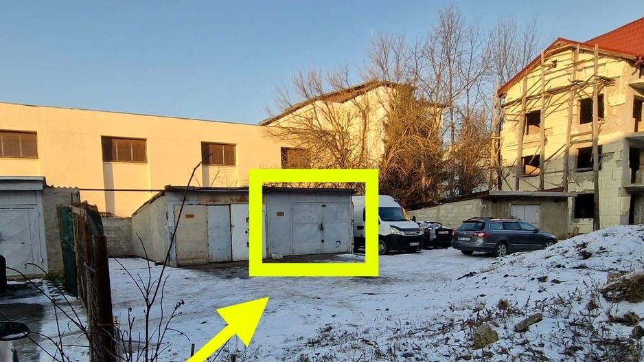 De vânzare – Garaj 22 mp, str. Iosif Cocea, Bacău - Poză 1