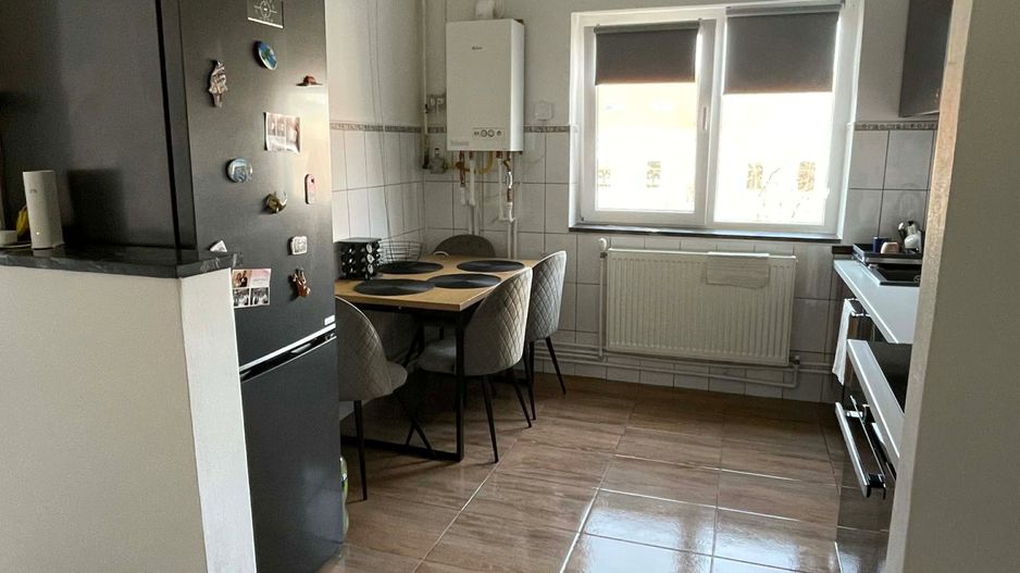 BRASADAS vinde ap 2 cam 51mp etaj 4/4 zona ULTRACENTRALA. - Poză 6