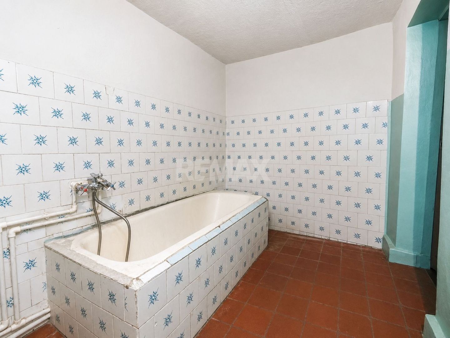 CASĂ DE VÂNZARE – 2 NIVELE | 4 CAMERE | 105 m²  -Țînțăreni Anenii Noi - Poză 10