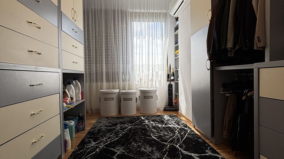Apartament spectaculos 120 mp | Panorama către oraș | 2 Locuri Parcare - Poză 36
