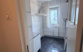 Vanzare apartament cu 4 camere in Micro 13, etaj 3, pret 65 000 euro - Poză 21