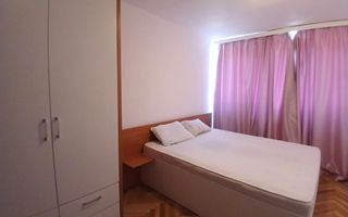 Apartament cu 3 camere in Complexul Studentesc - Poză 7