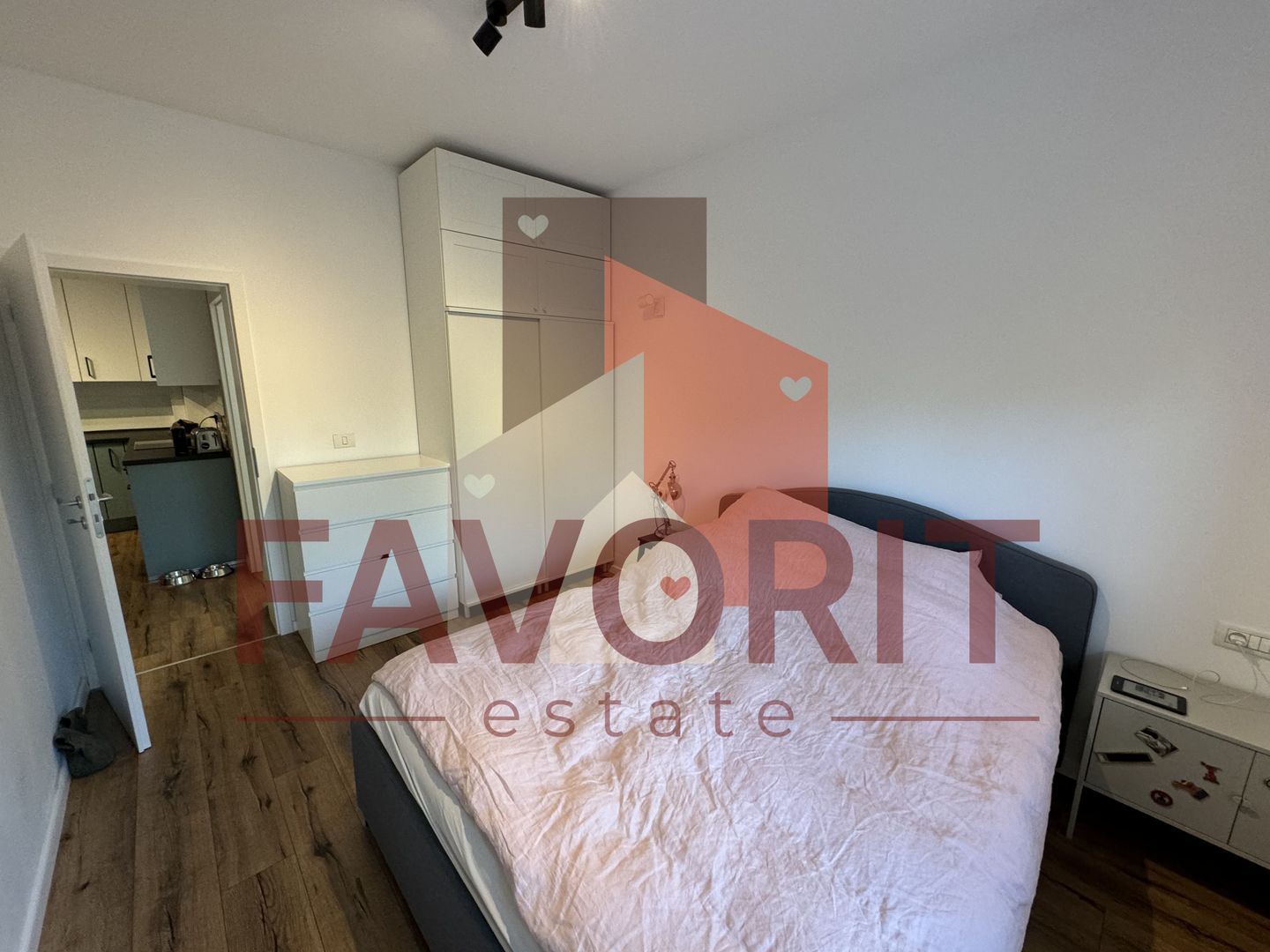 Gradina proprie. Mobilat si utilat. 3 locuri de parcare. Timisoara Aradului - Poză 9