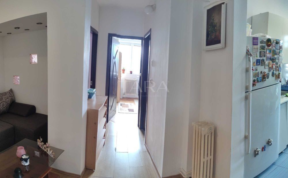 Apartament cu 3 camere de vânzare în zona Manastur - Poză 3