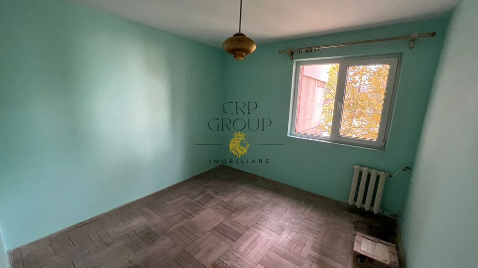 Apartament 4 camere, etaj 1/4, zona Mausoleul Eroilor - Sud - Poză 5