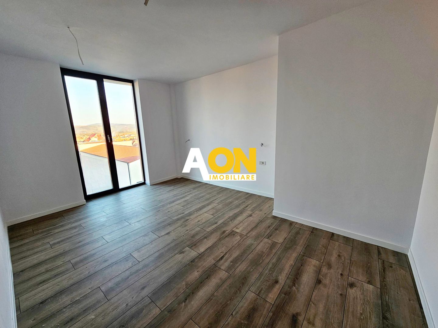 Penthouse 3 camere, 2 bai, parcare privata, 98 mp utili, ultracentral - Poză 9