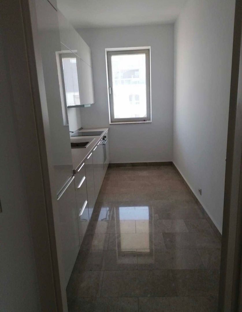 AP. 2 CAMERE LUXURIA, LOC PARCARE, BLOC NOU, CENTRALA, METROU 15 MIN - Poză 5