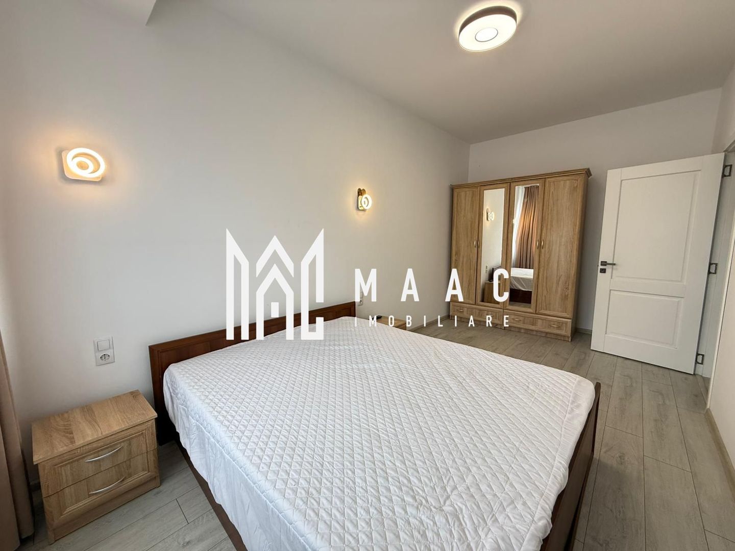 Apartament 3 camere | Balcon | Parcare | Modern | Selimbar - Poză 18
