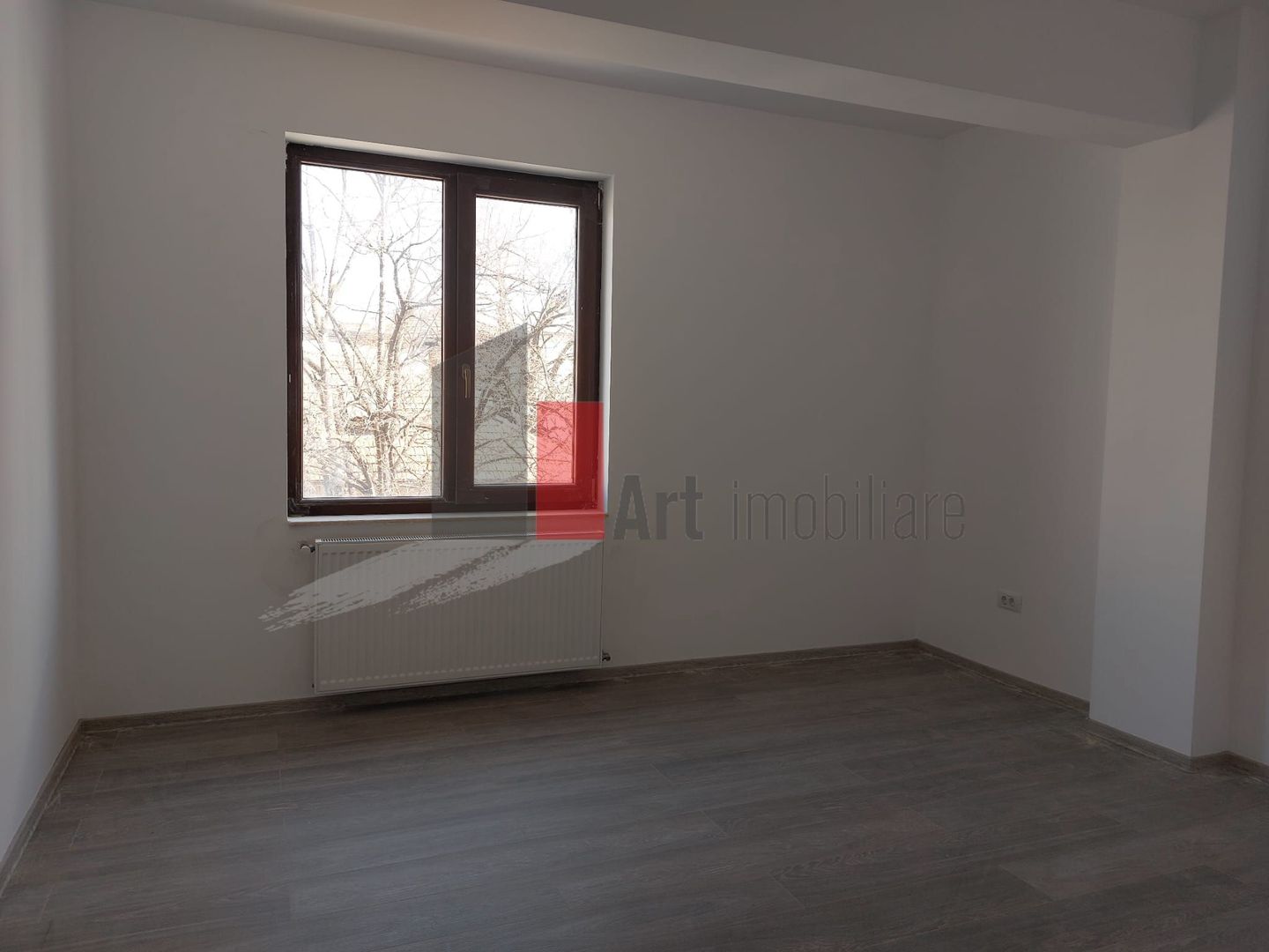 Spatiul "MAGRANA" , P-ta Alba Iulia, imobil 2024, TOTUL NOU, PARCARE INCLUSA - Poză 9