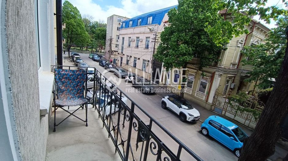 CENTRU SALA SPORTURILOR(COD03)- Casa interbelica si curte generoasa ! - Poză 39