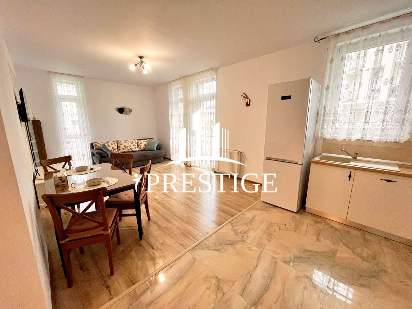 APARTAMENT 3 CAMERE CITY RESIDENCE | ETAJ 3 | LOC DE PARCARE - Poză 2