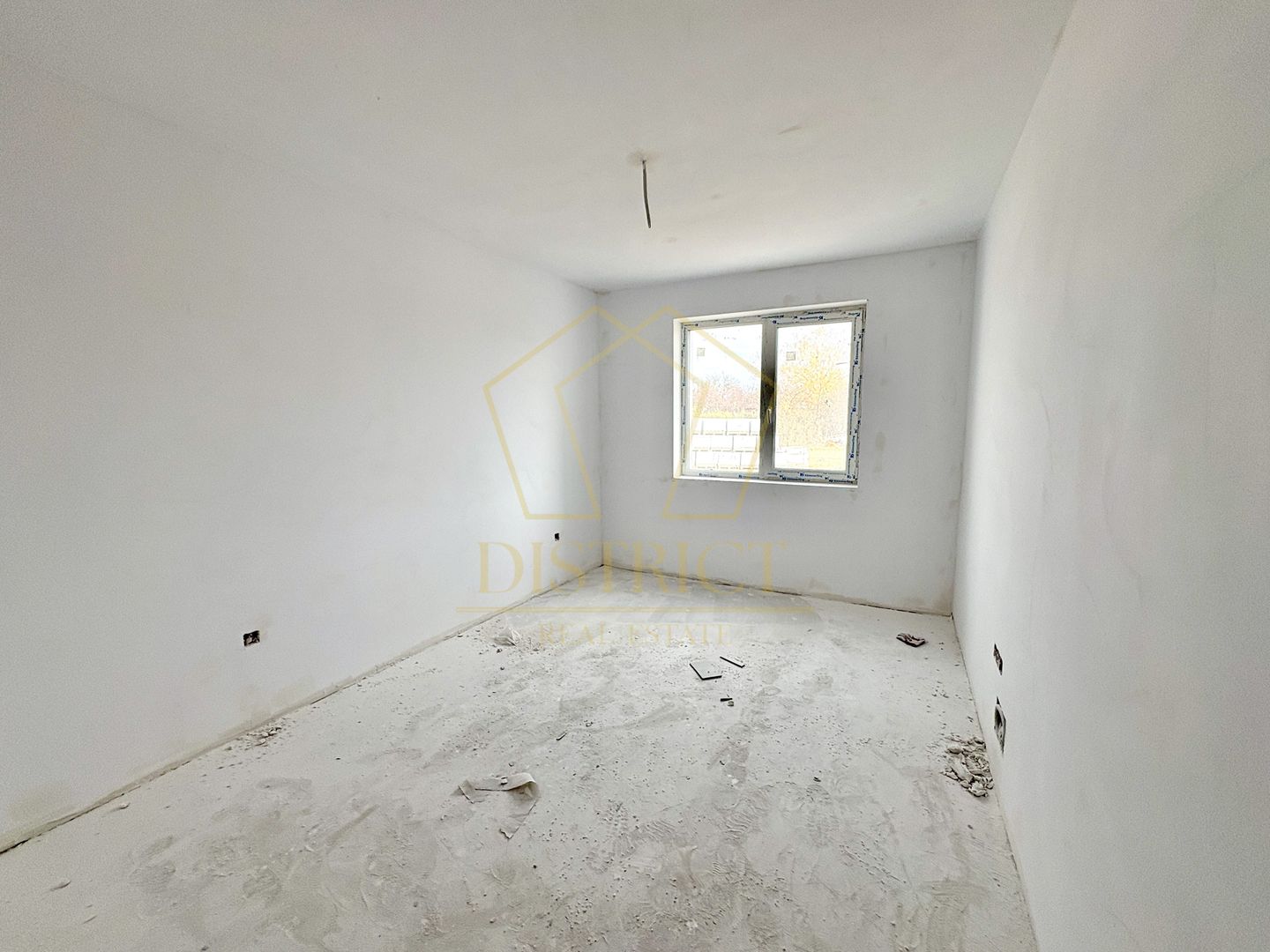 Apartament decomandat cu o camera si balcon | Giroc | Zone 2 - Poză 1