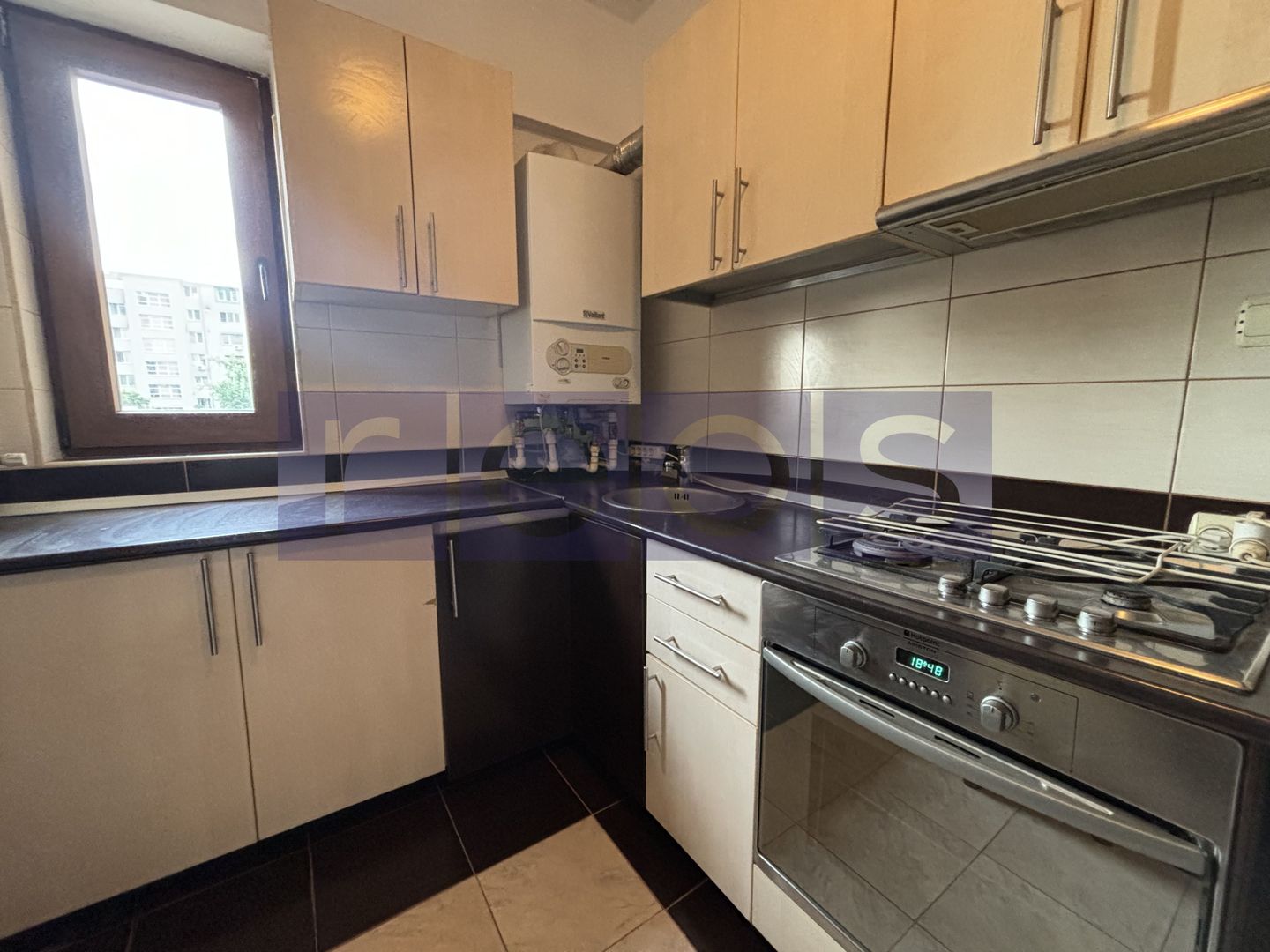 VANZARE 3 CAMERE | 2 BAI | TERASA 44MP | METROU 1 MAI - Poză 11