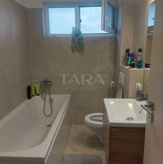 Penthouse cu 2 camere si terasa de 80 mp – Baciu zona Petrom - Poză 5