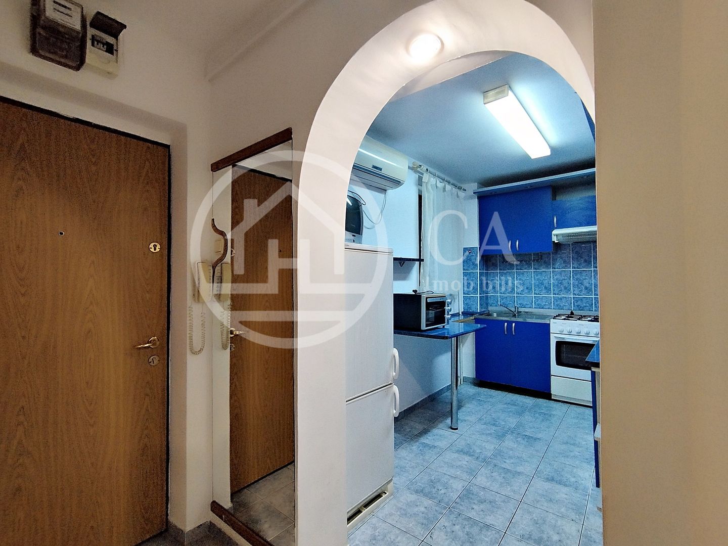 Apartament cu 2 camere de vanzare in zona Rogerius, Oradea - Poză 9