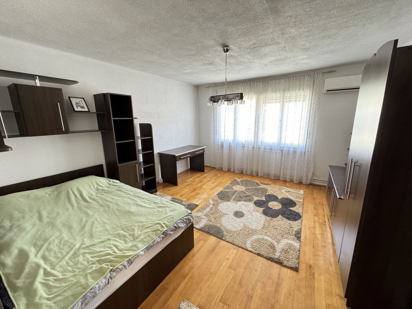 Casa S+P+2E - (posibilitate apartamentare) zona central - Poză 11