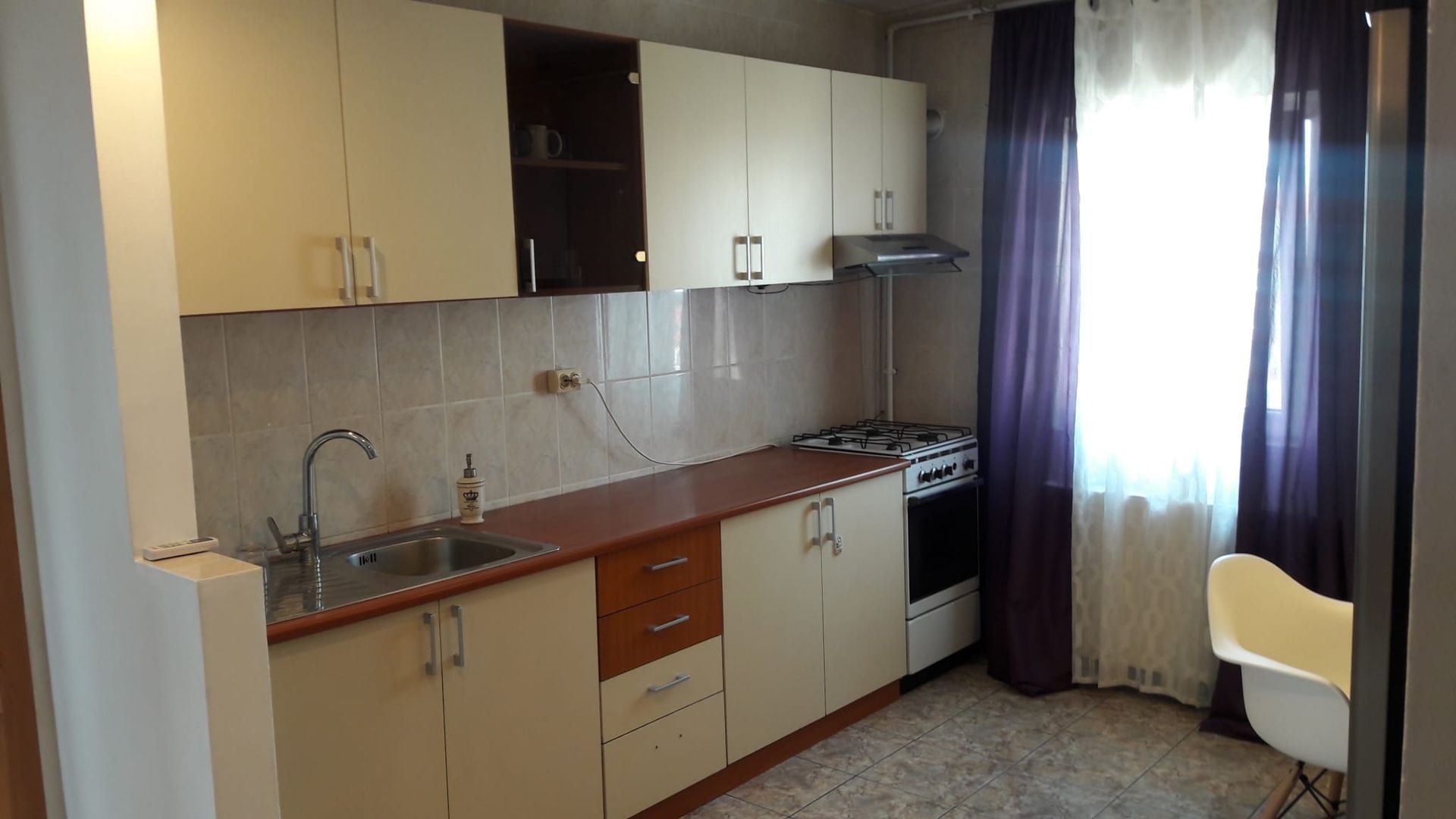 Apartament trei camere - Zona Aradului - Poză 27