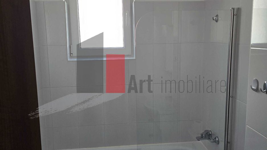 Apartament cu 2 camere-Aparatorii Patriei-cu centrala+loc de parcare - Poză 12