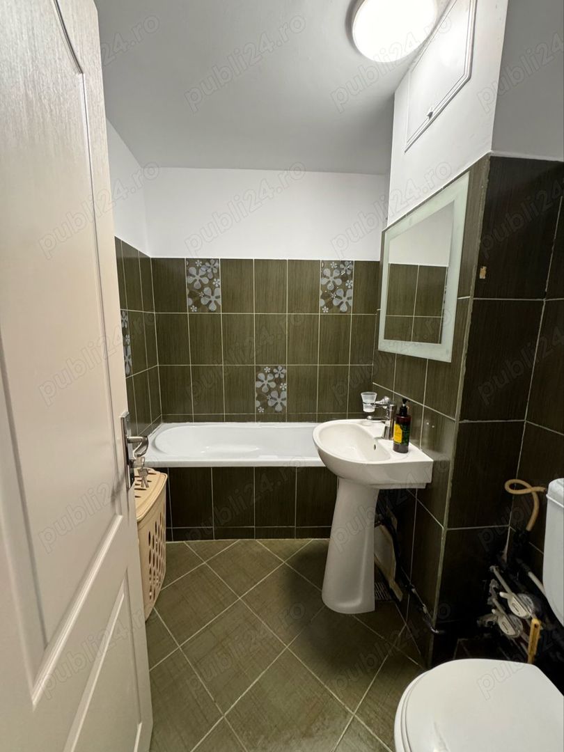 apartament de inchiriat - Poză 2