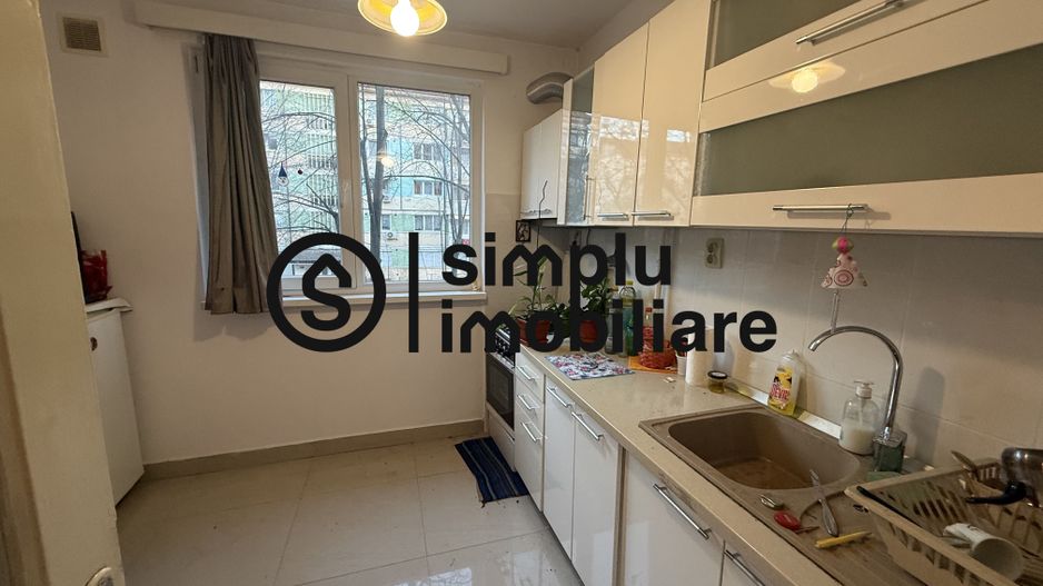 3 camere semi, etaj 2/4, Rovine - 134 900 Euro - Poză 1