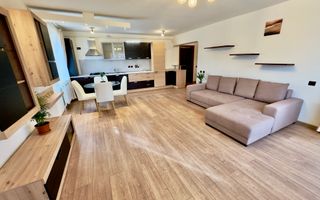 Apartament superb cu 2 camere, renovat , view panoramic, zona Dennver! - Poză 12