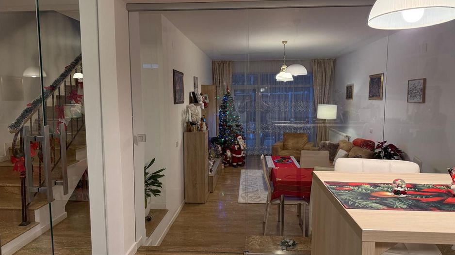 Un refugiu contemporan I Casă P+1 din complex intim I Dumbravița - Poză 10